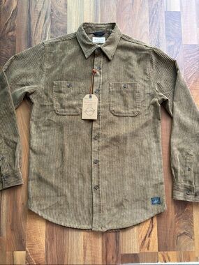 Weatherproof Men’s Size S Tan Corduroy Shirt NWT